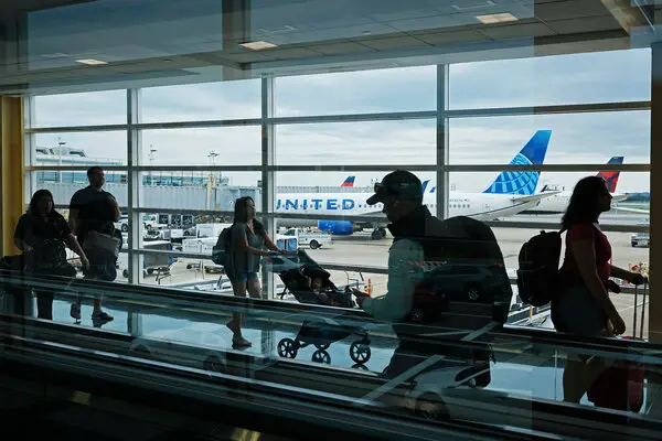 How to Manage Flight Cancellations: An Expert’s Strategic Guide