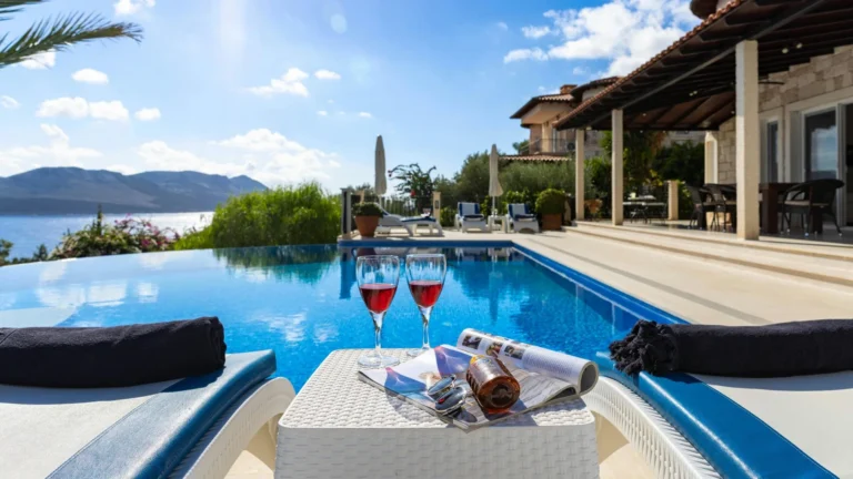 Luxury Villa Rental Guide: Private Estate Logistics and Operational Risk
