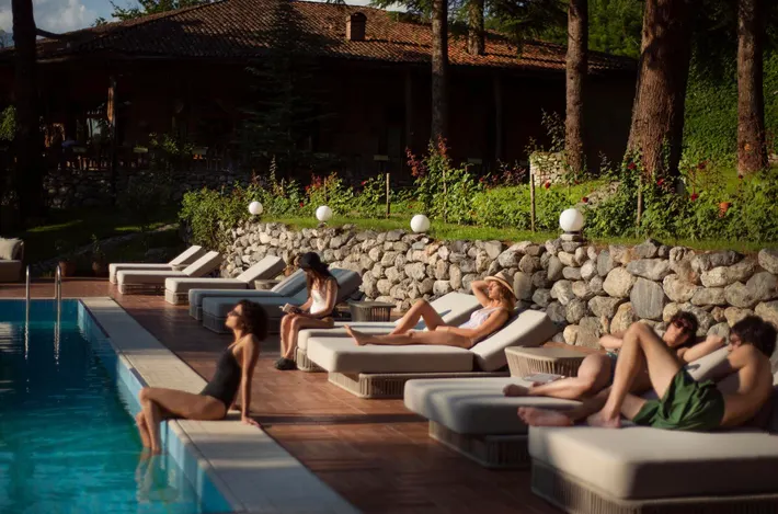 luxury wellness retreat planning