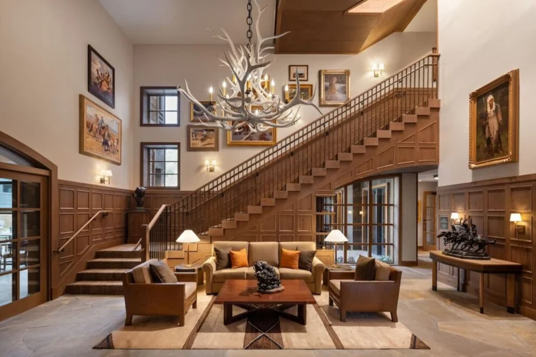 Top Boutique Hotels in America: The Definitive Editorial Guide to Independent Luxury